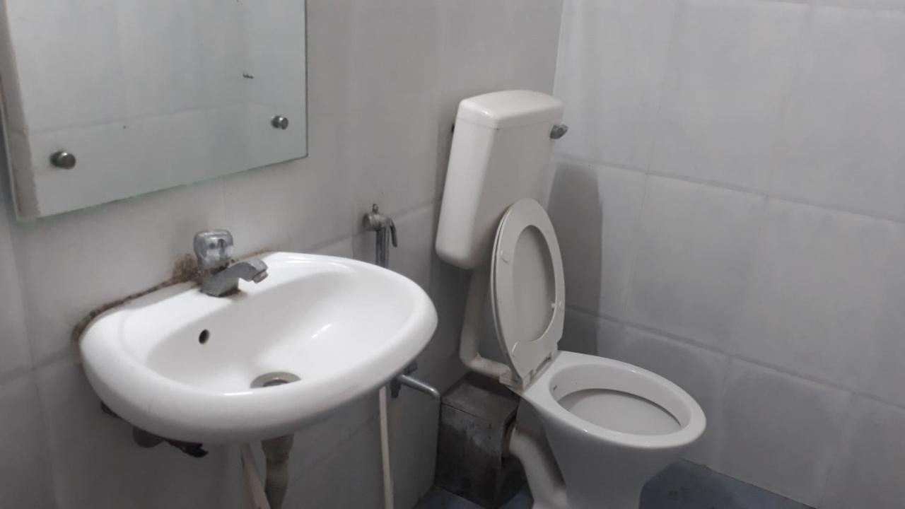 Hotel Narmada Bhawan