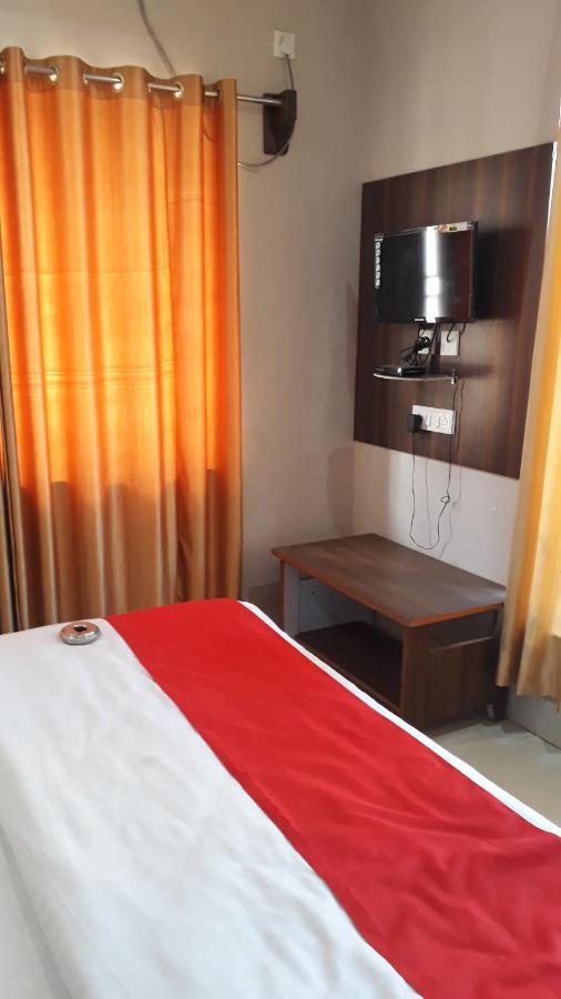 Hotel Narmada Bhawan